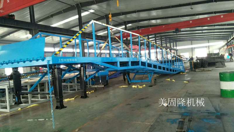 济宁移动式登车桥厂家