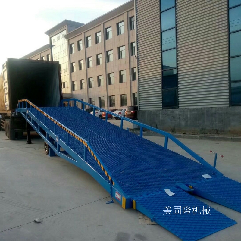 济宁移动式液压登车桥厂家