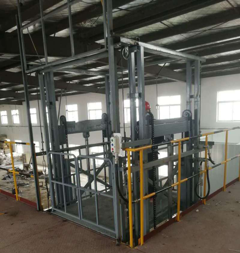 济宁导轨式货梯